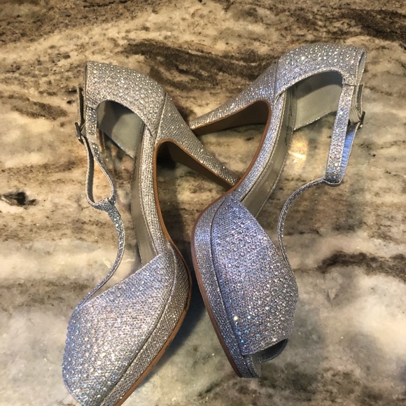 Sparkly heels 10 - Picture 3 of 5